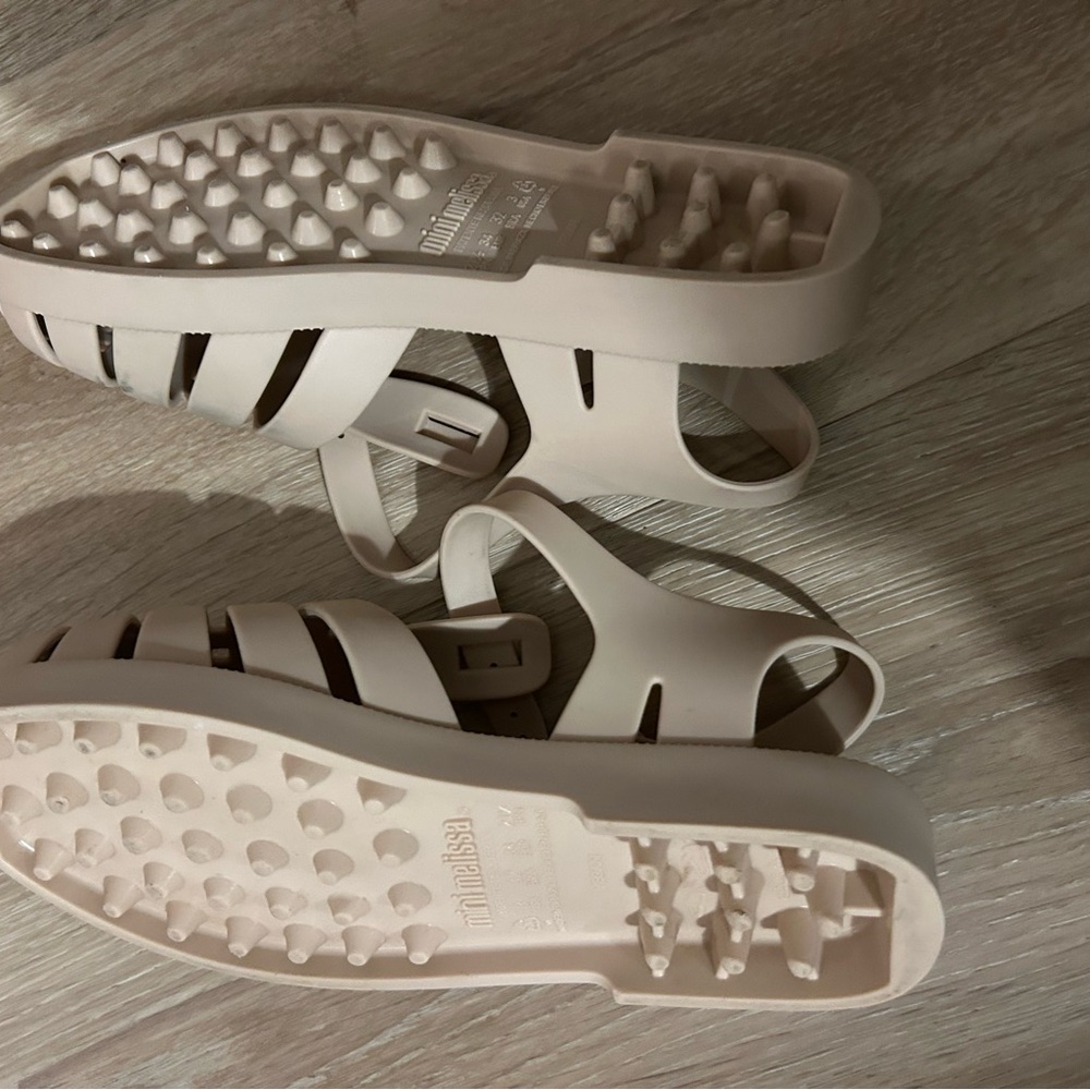 Mini Melissa Kids' Tan Sandals - Picture 2 of 3